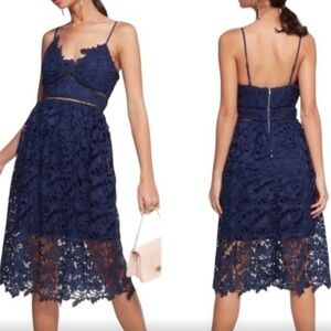 *NWT* Blue Bardot Sonya lace dress